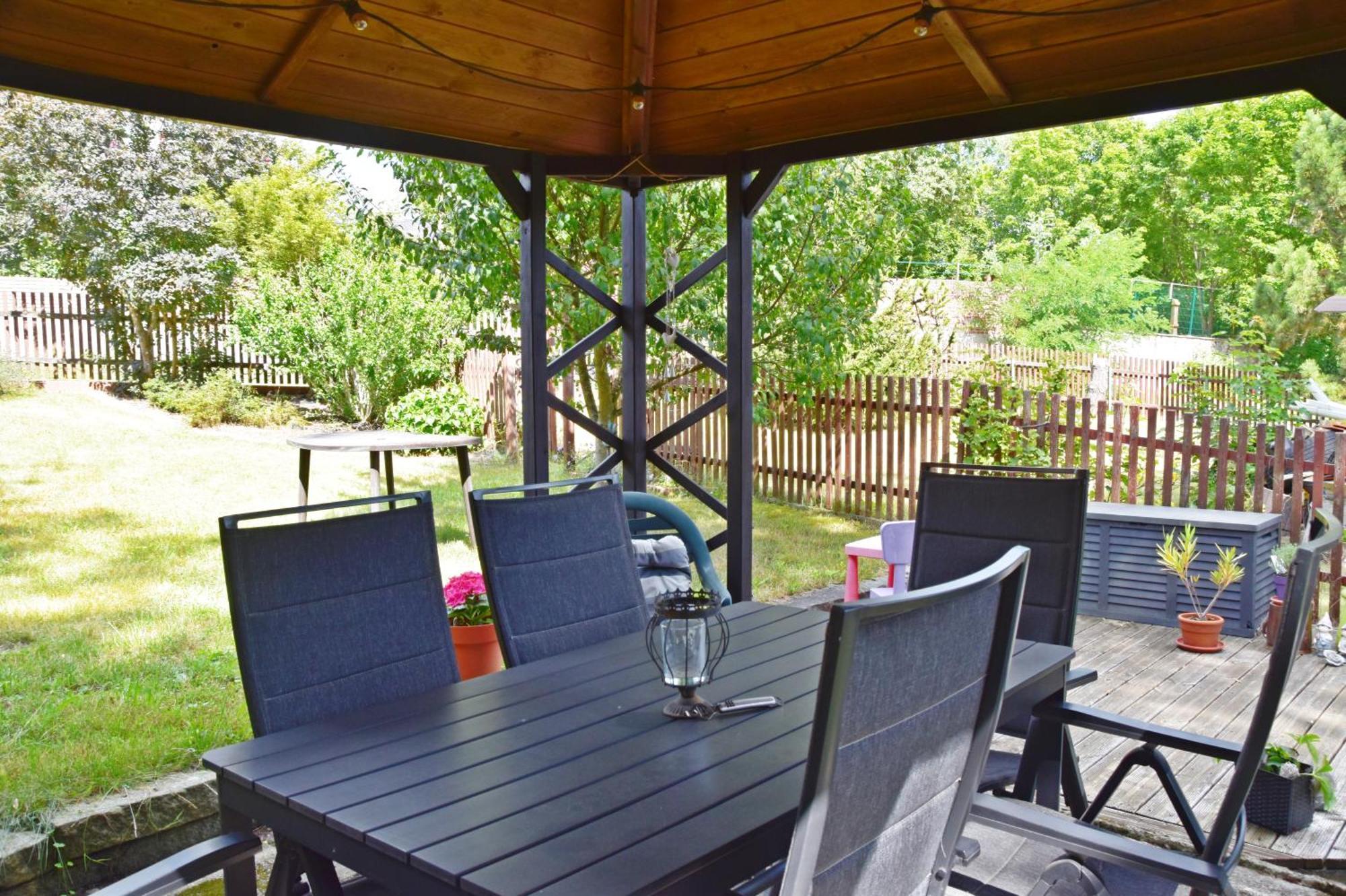 Ferienwohnung Und Pension "Zur Aue" Konigsbruck Extérieur photo